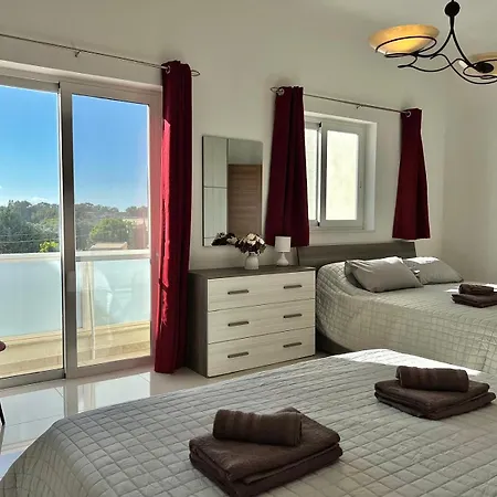 Carousel Apartmán Qrendi