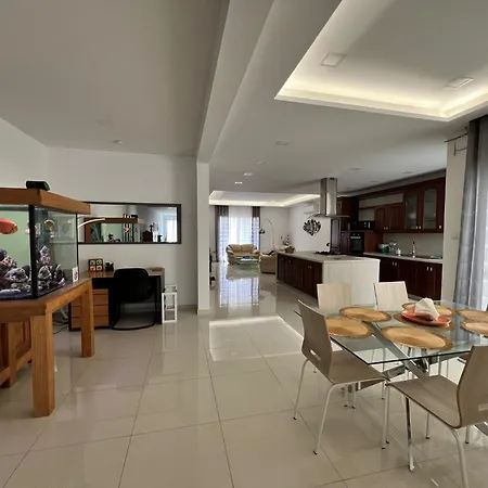 Carousel Apartmán Qrendi