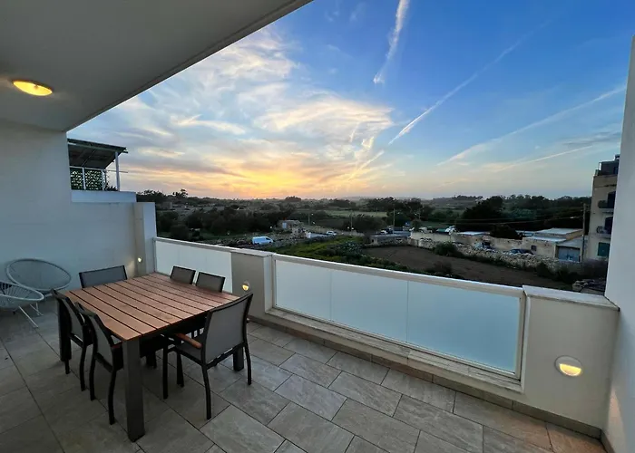 Carousel Apartment Qrendi